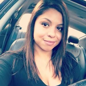 Meet your Posher, Clarissa